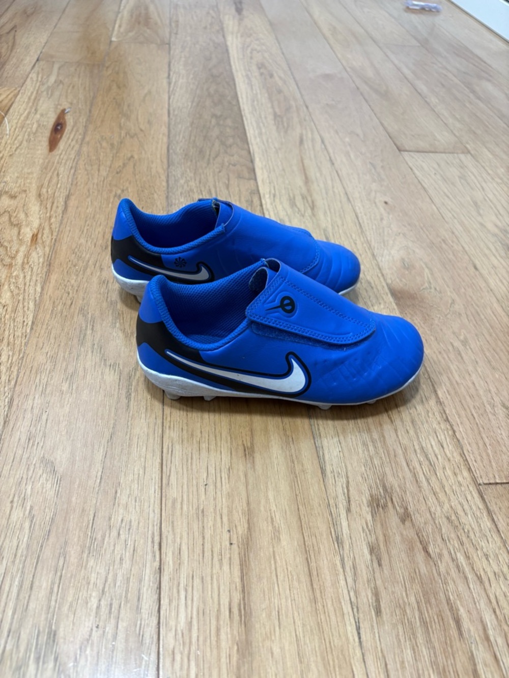 Nike Kids Royal Blue & Black Soccer Shoes/Cleats